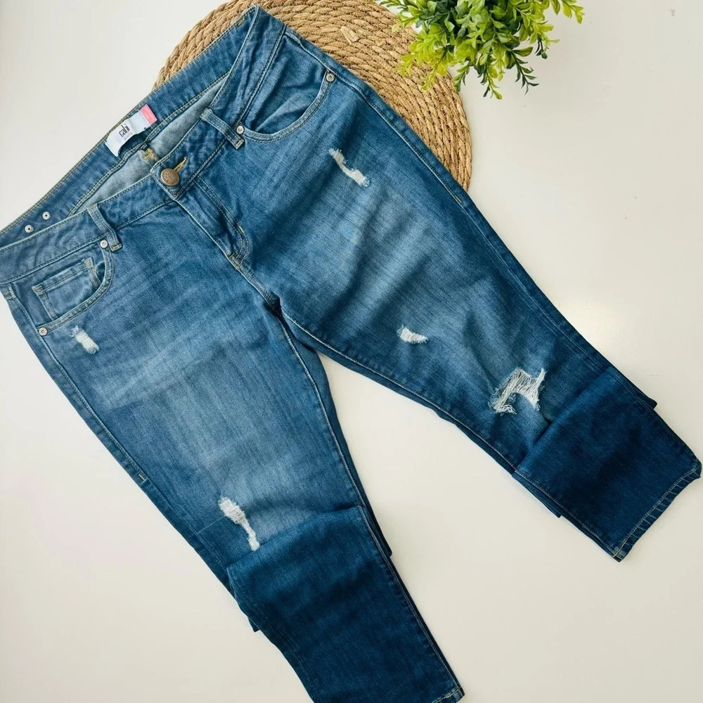 CAbi Jeans Slim Boyfriend Distressed‎ Stretch Whiskering Dark Wash Blue Size 8